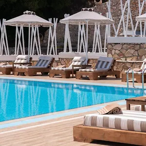 Aparthotel The 
